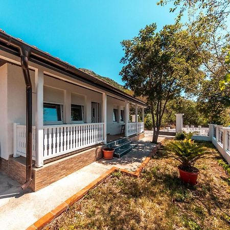 Holiday Home Marija Budva Exterior photo